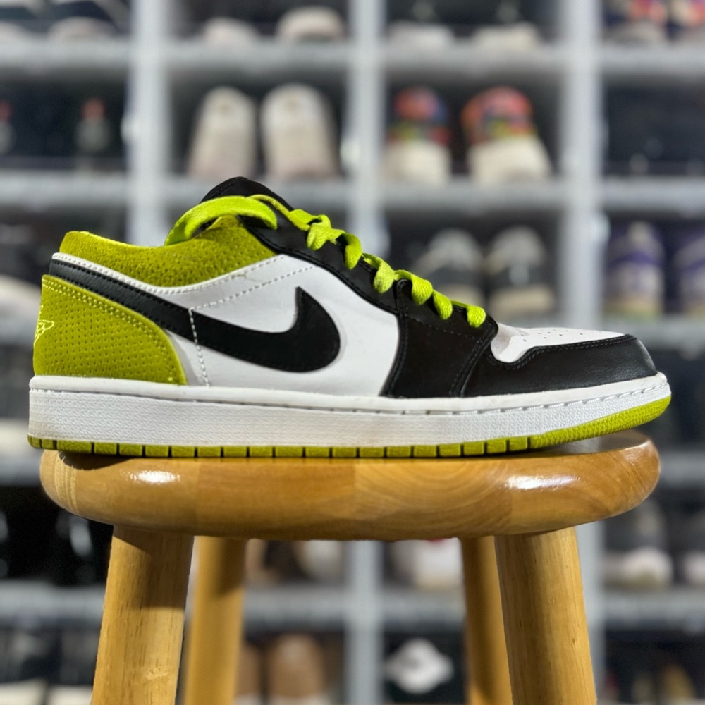 Jordan 1 Low ‘Cyber Green’